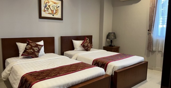 DELUXE  2 BED 2